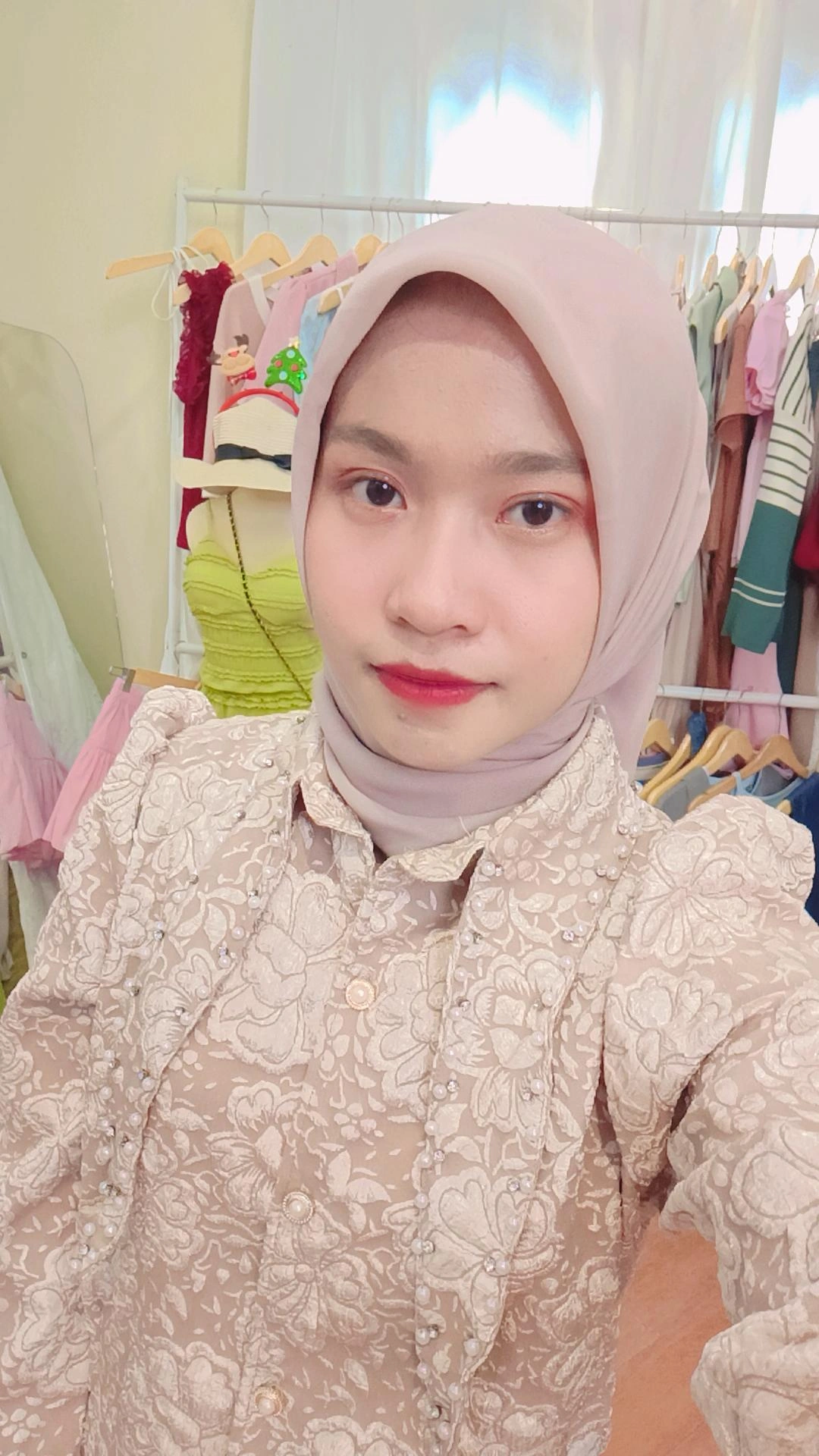 Indah Nurhalimah