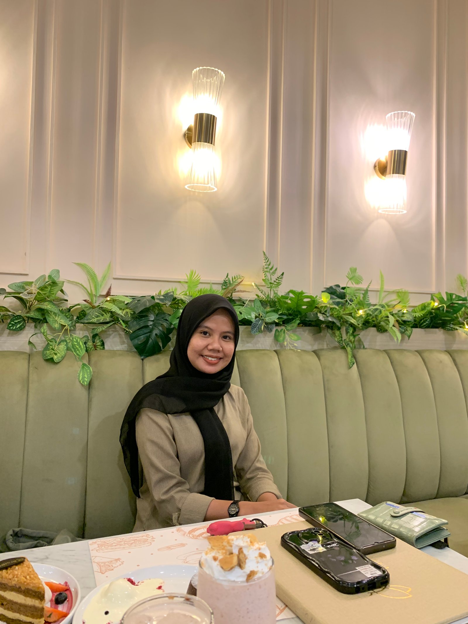 ANIS MAYUNI