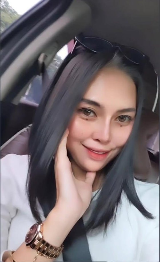Efy Nurul hayati